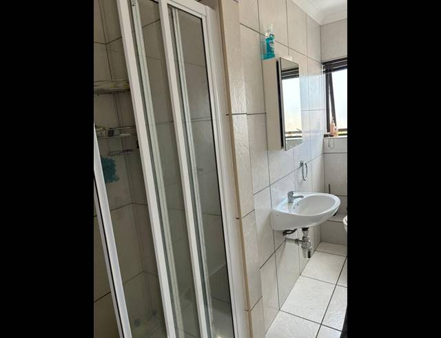 3 BEDROOM PROPERTY TO RENT IN BRACKEN HEIGHTS